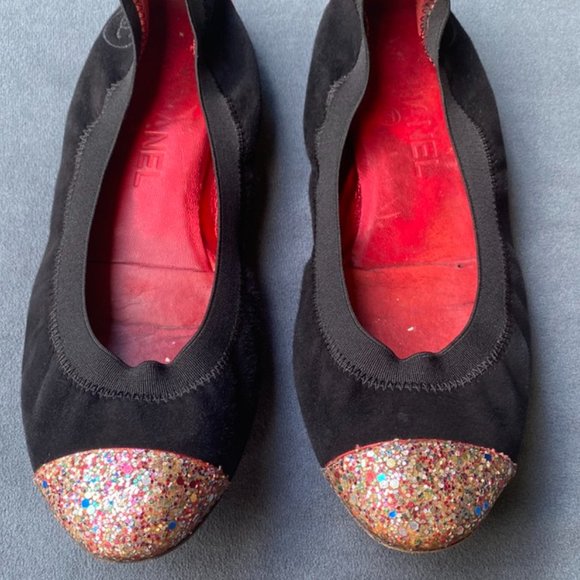 Chanel Limited Edition Glitter Ballet Flats - Picture 9 of 17
